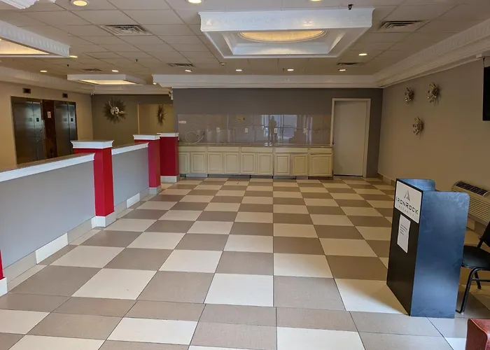 East Orange Hotels