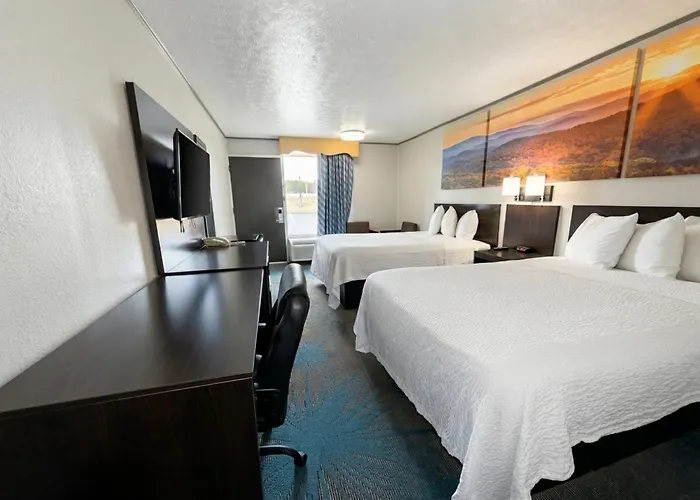 Days Inn By Wyndham Knoxville West