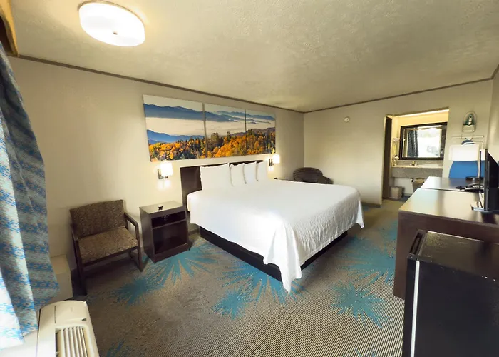 Days Inn By Wyndham Knoxville West