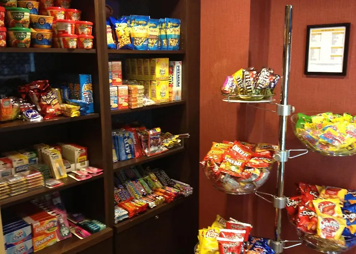 Hampton Inn & Suites Cincinnati / Uptown - University Area