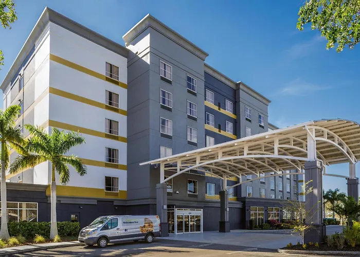 Doubletree By Hilton Sarasota Bradenton Airport