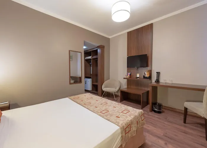 Class Hotel Varginha
