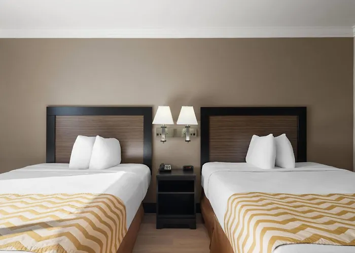 Travelodge By Wyndham Eureka