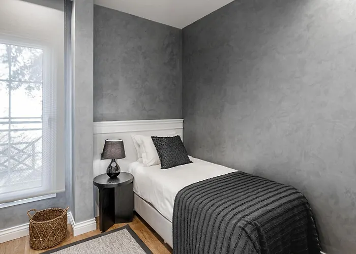 Ena Boutique Hotel & Residences