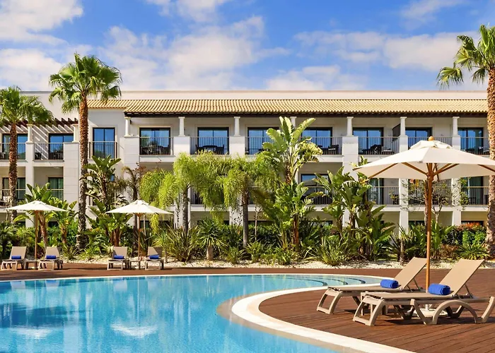 Pine Cliffs Ocean Suites, A Luxury Collection Resort & Spa, Algarve Albufeira