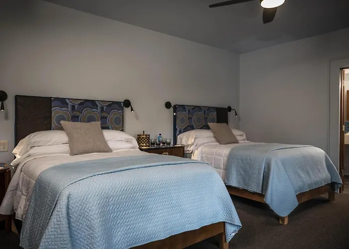 Hotel Broad Ripple