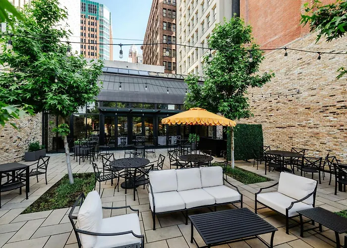 Surety Hotel, Autograph Collection Des Moines