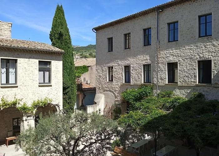 Aparthotel Le Cloître des Dominicains à Buis-les-Baronnies