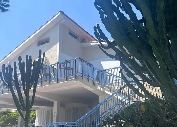 Nido Colorato Guest House Fontane Bianche