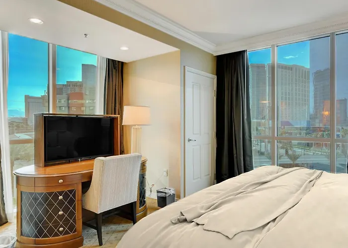 Stripviewsuites At Signature Las Vegas