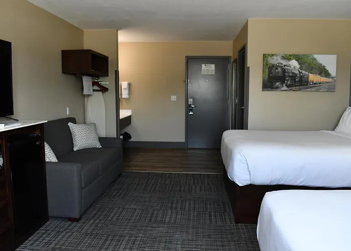Trenton Hotels