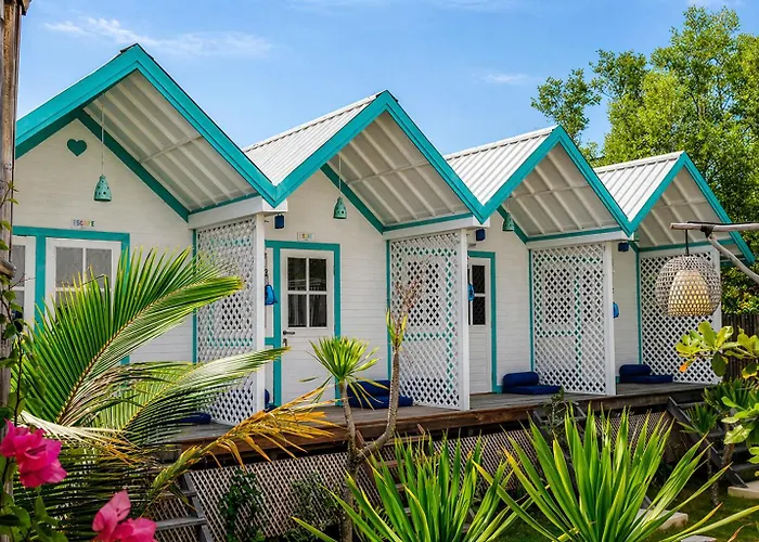 Gili Meno Hotels