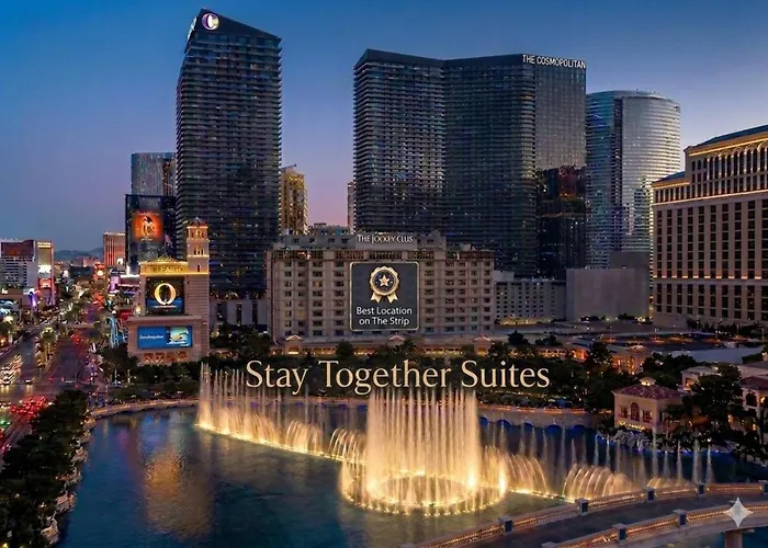 Right On The Strip - 3Br Condo 1110