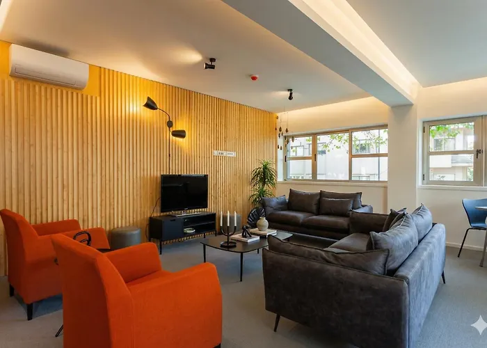 Oporto City View - Guest House Suites