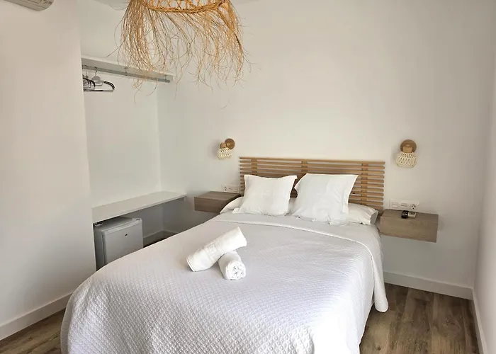 Hostal Casa Emilio Almería