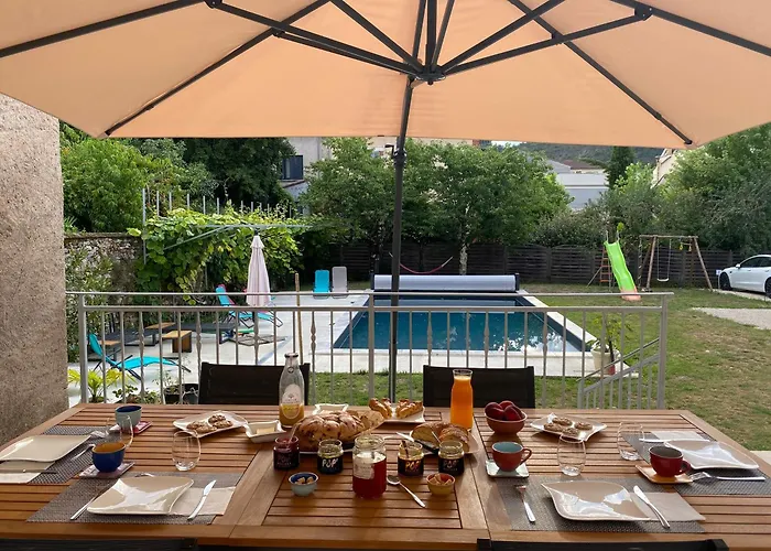 La Bellours Maison d Hôtes avec Piscine Cahors