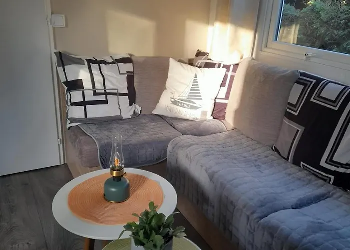 MOBILHOME EN BORD DE MER sur camping 4 étoiles
