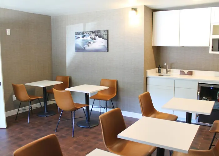 Sylva Hotels
