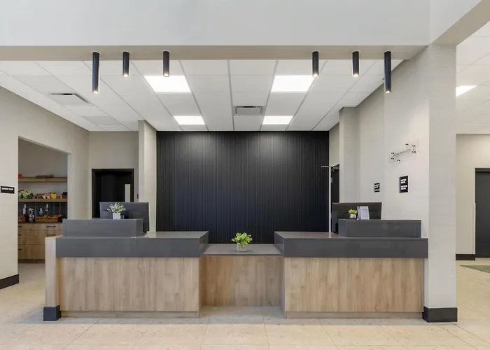 Best Western Plus Neepawa Hotel