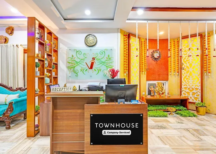 Townhouse Seethammadhara Junction Formerly Vijaya Residency