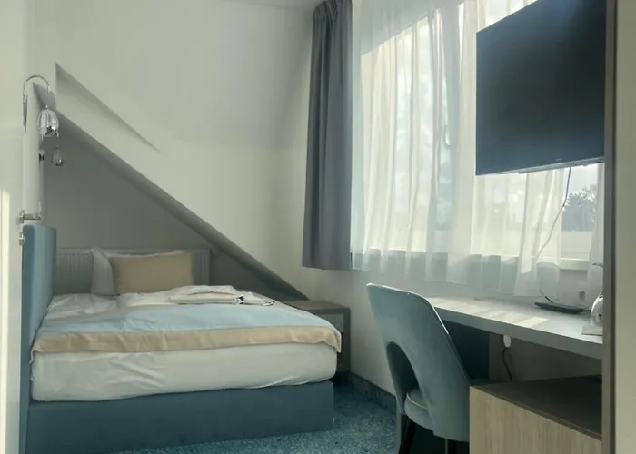 Hotels in Wangels