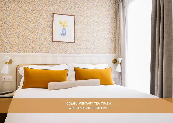 Joli Mome Hotel Parijs