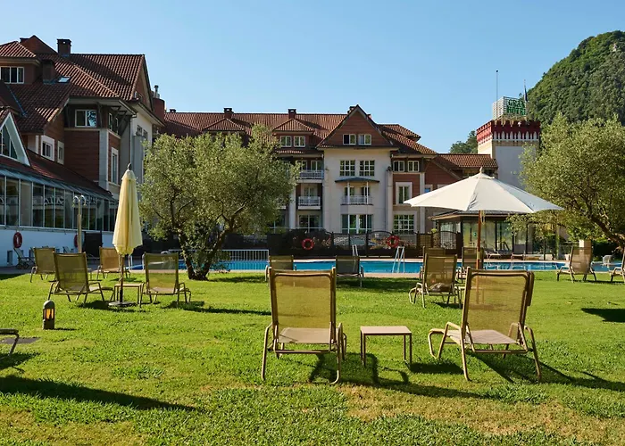 Gran Hotel Balneario De Puente Viesgo