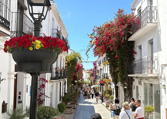 Hostal Paco Marbella