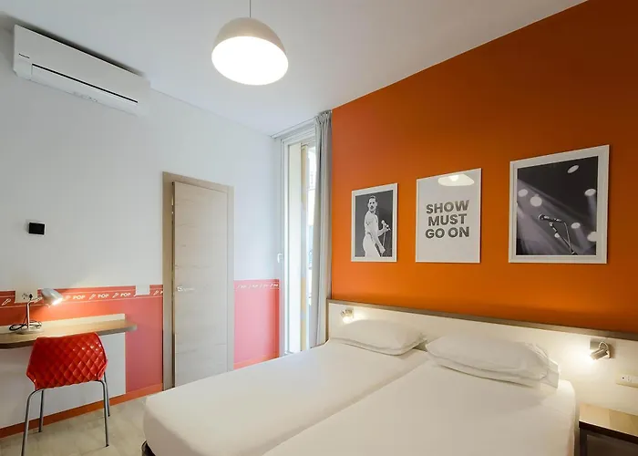 Hotel Nologo