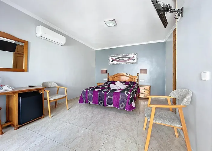 Hotels in El Albir