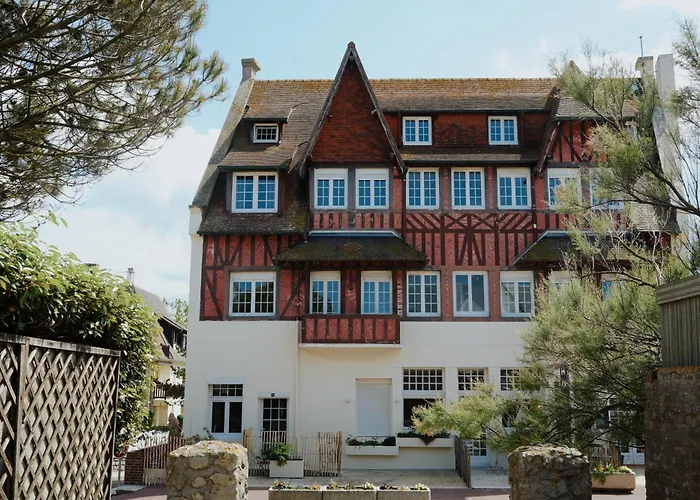 Hotel De La Mer - Blonville Sur Mer