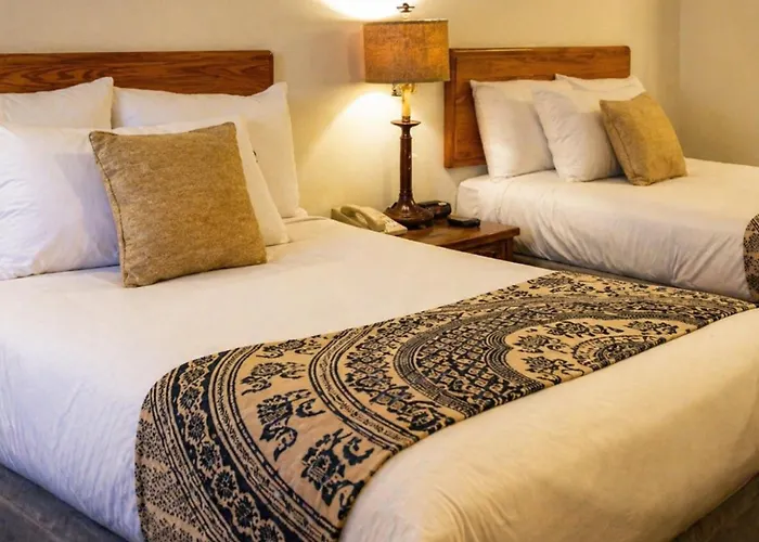 Old Saybrook Hotels