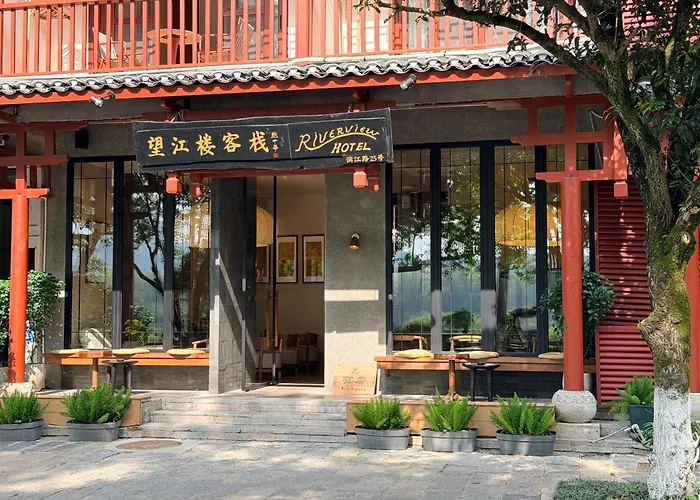 Yangshuo Hotels