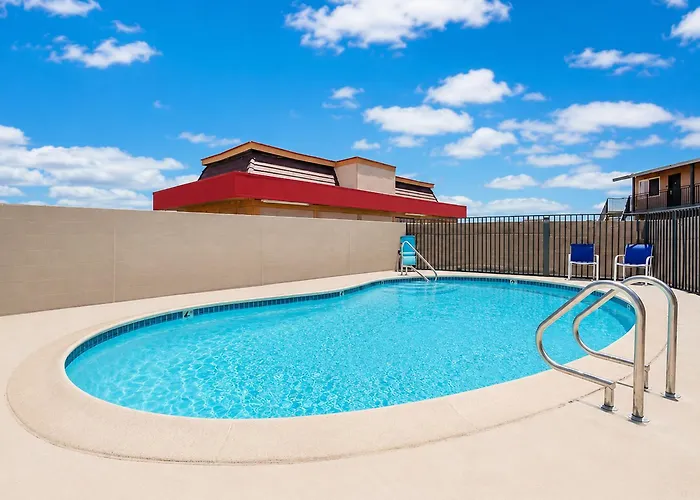 Travelodge By Wyndham Barstow