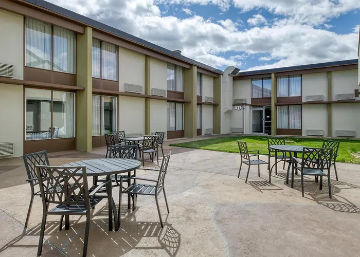 Best Western Tomah Hotel