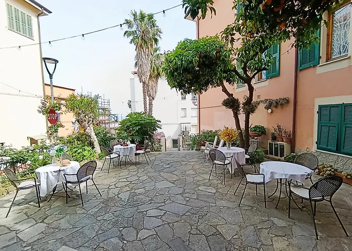 Hotel Villa Bianca Laigueglia