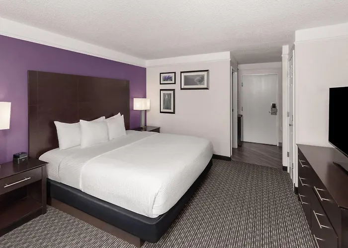 La Quinta By Wyndham Austin Round Rock Hotel