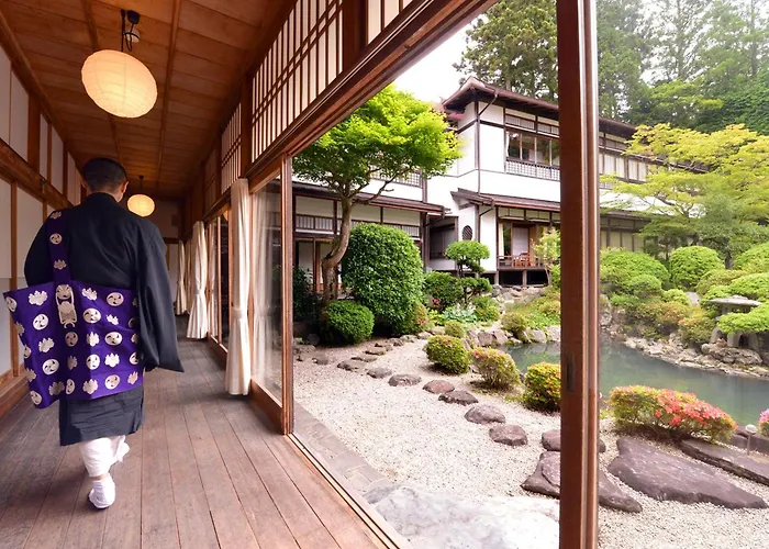 密厳院