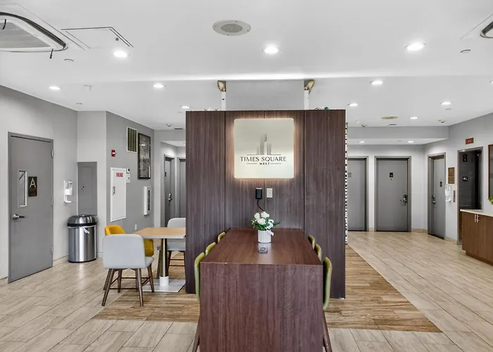 Times Square West Hotel, BW Signature Collection Nueva York