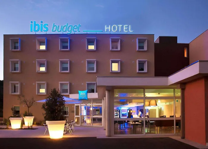 Le Pouzin Hotels