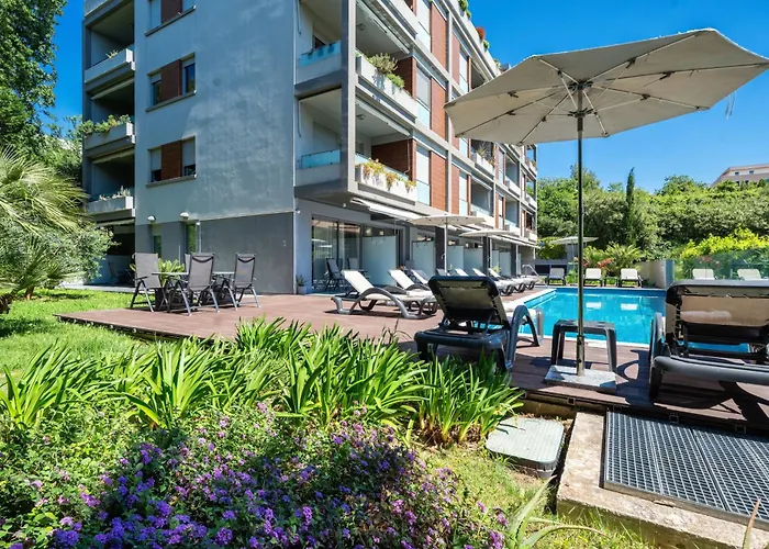 Rooms Oasis Life Split