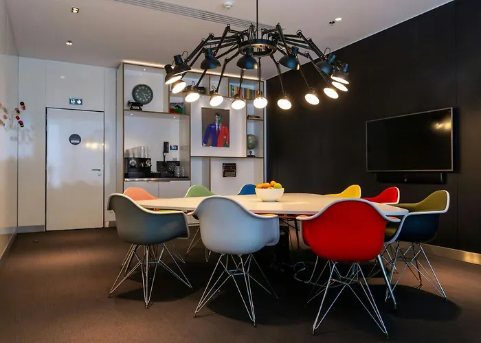 citizenM Paris La Défense