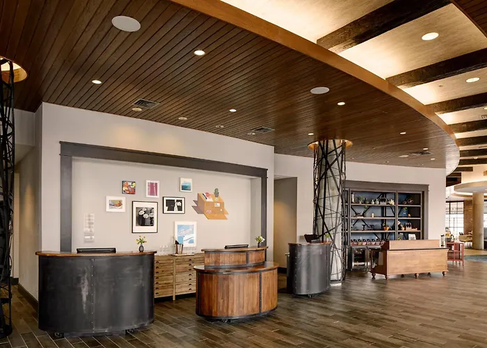 Archer Hotel Boston/Burlington