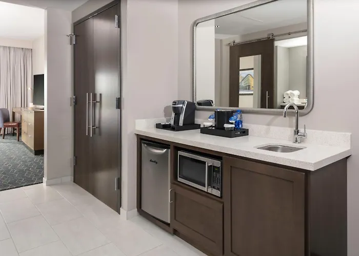 Luxury Hotels in Grand Rapids