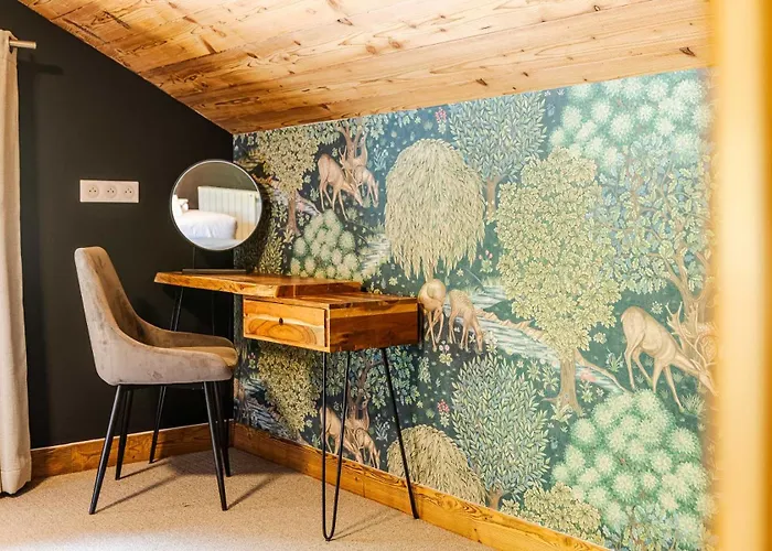 Montriond Hotels