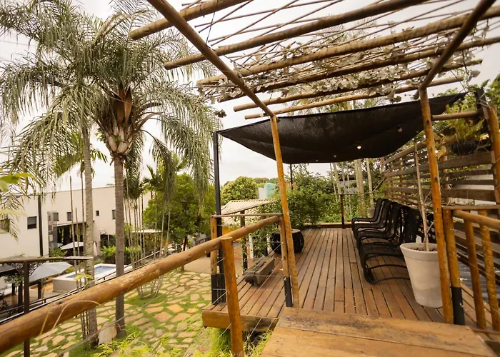 Hotel Flores De Holambra