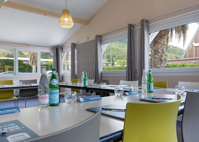 Hotel ibis Styles Aubagne Gémenos