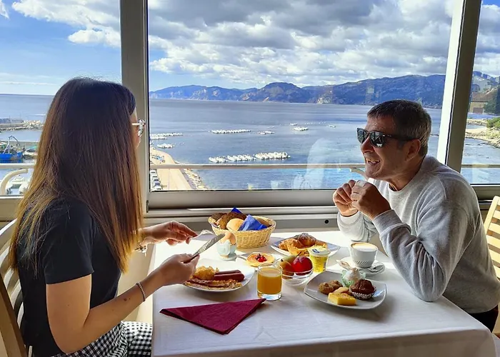 BUE MARINO Hotel&Rooftop Bar