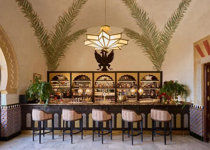 Alhambra Palace Hotel