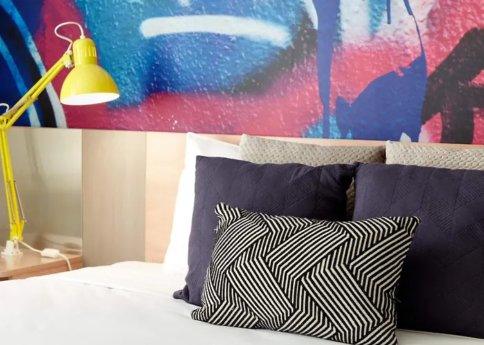 Ibis Melbourne Hotel And Apartments